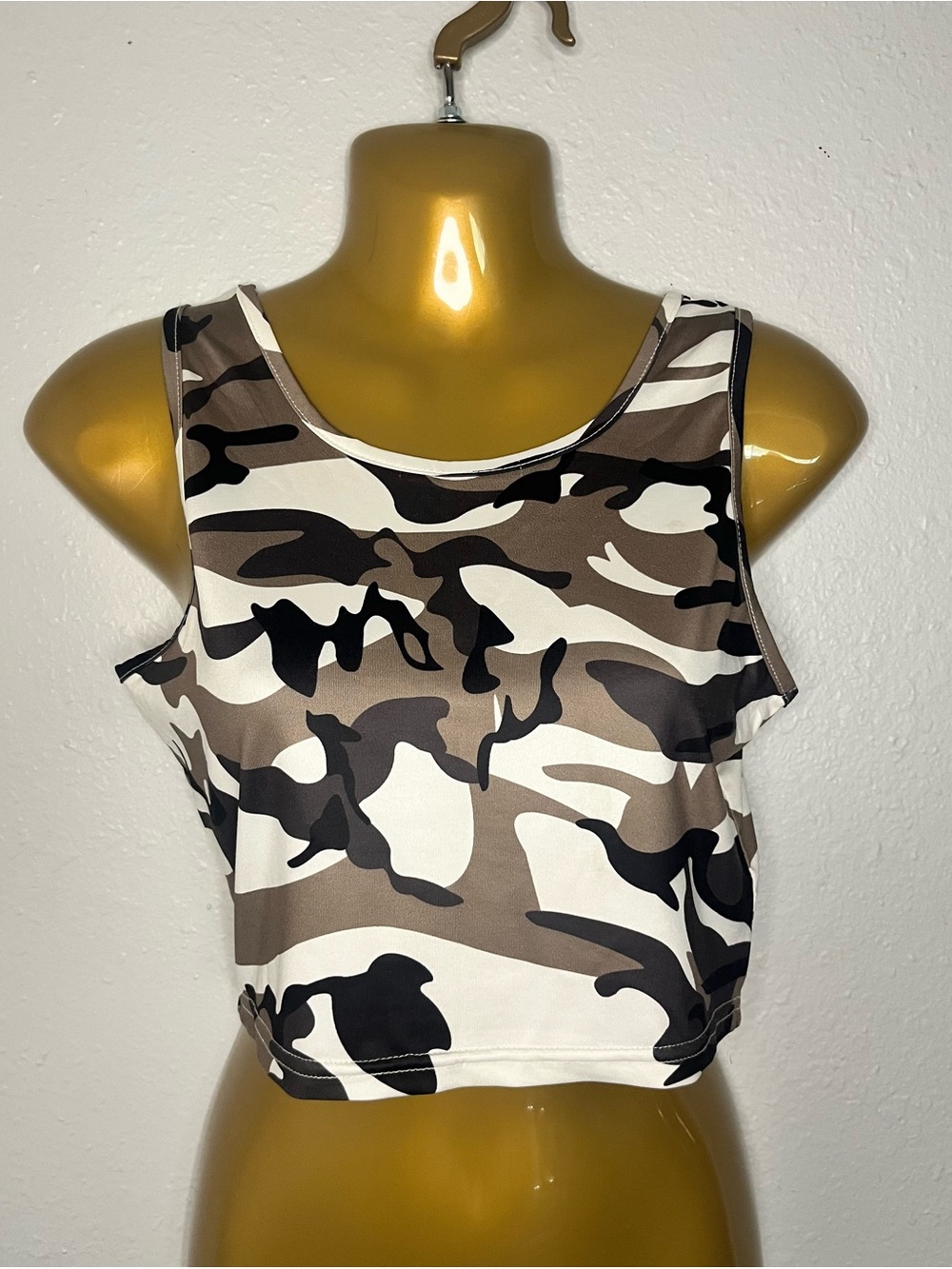 Women’s Camo Crop Tank Top - Brown/Black/White